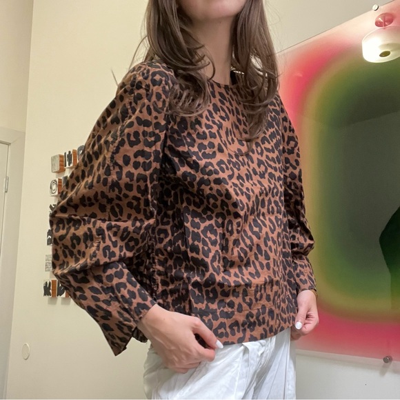 Leopard Print Blouse - Picture 2 of 4